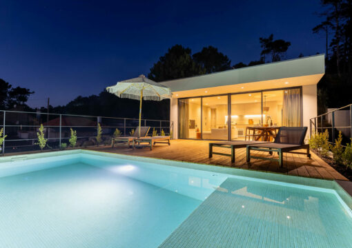 Yuna 1: Ultimate surf lodge with pool and seaview Yuna 1: Ultimate surf lodge with pool and seaview