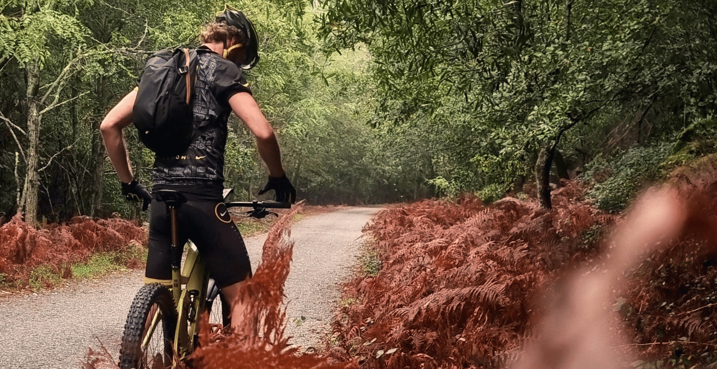 Mountain biking in Viana do Castelo in autumn