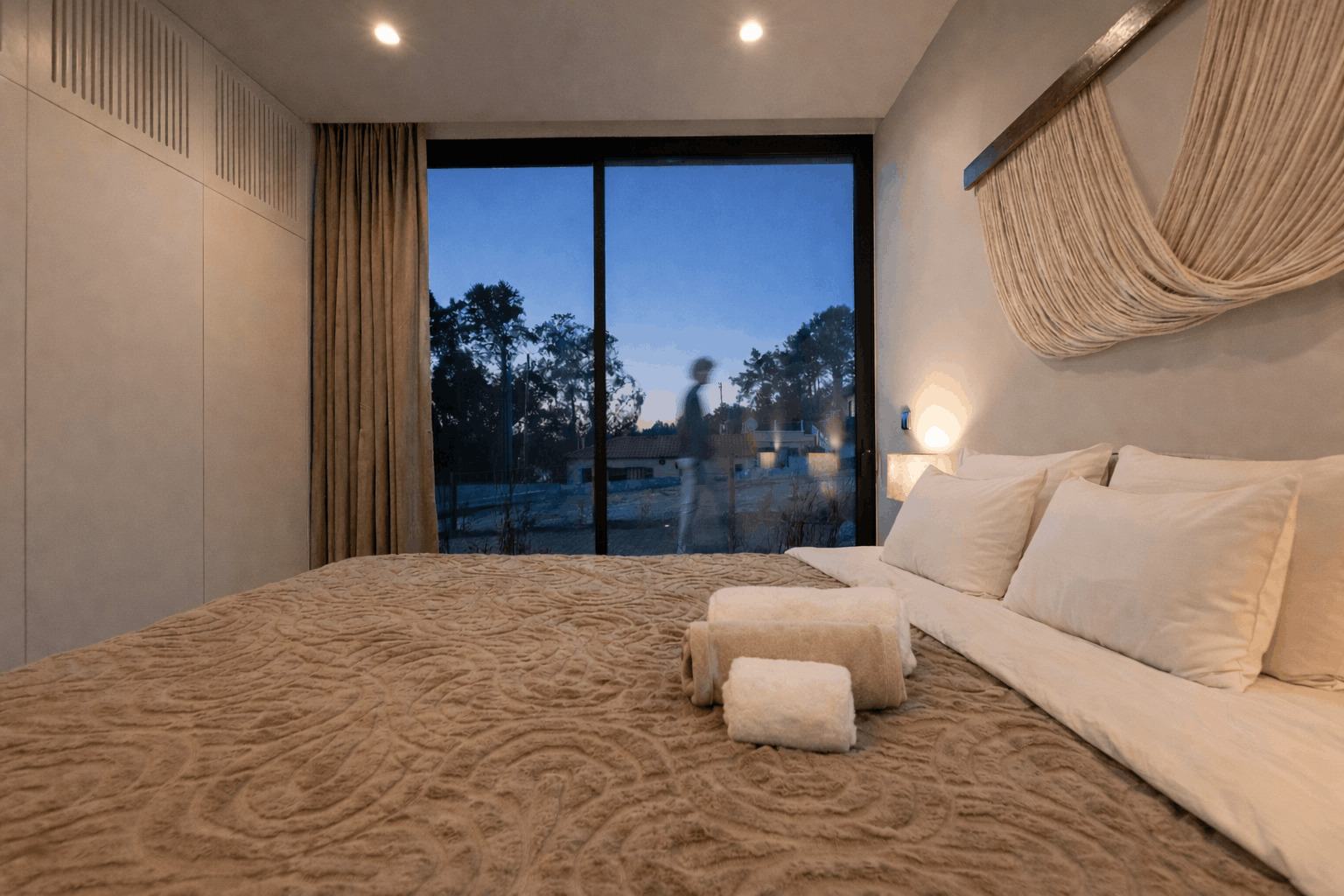 Yuna Two - Slaapkamer nieuw beddengoed 1 (1)